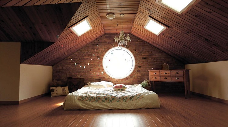 Kamar tidur di loteng, Sumber : ceilica.es
