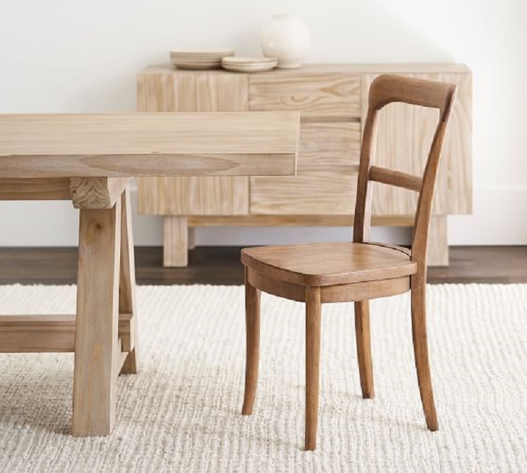 Desain kursi kayu sederhana, Sumber: potterybarn.com